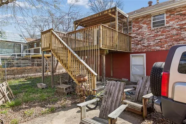 $250,000 | 7804 Northwest Milrey Drive, Kansas City, MO 64152