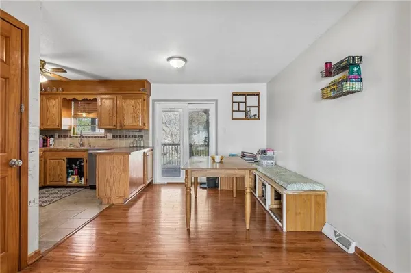 $250,000 | 7804 Northwest Milrey Drive, Kansas City, MO 64152