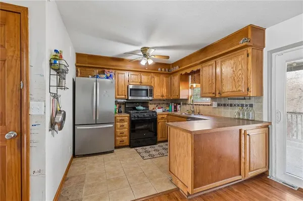 $250,000 | 7804 Northwest Milrey Drive, Kansas City, MO 64152