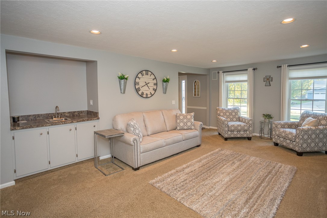 16872 Rabbit Run Drive Strongsville, OH 44136 - Photo 6 of 28 Gallery Image 6