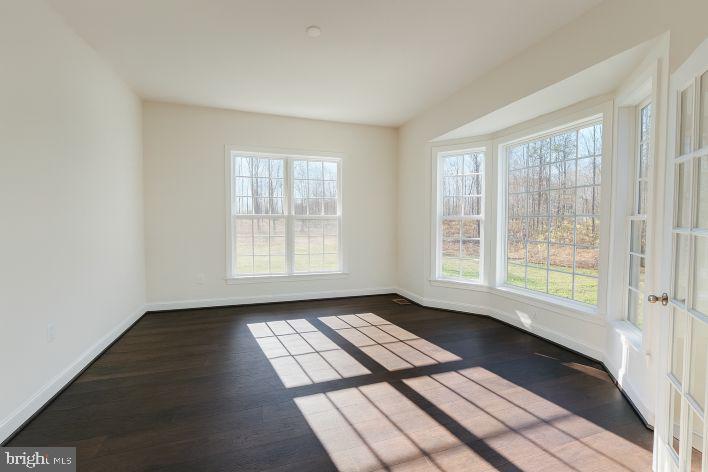 13620 Aden Road Nokesville, VA 20181 - Photo 30 of 31 a view of an empty room with a window