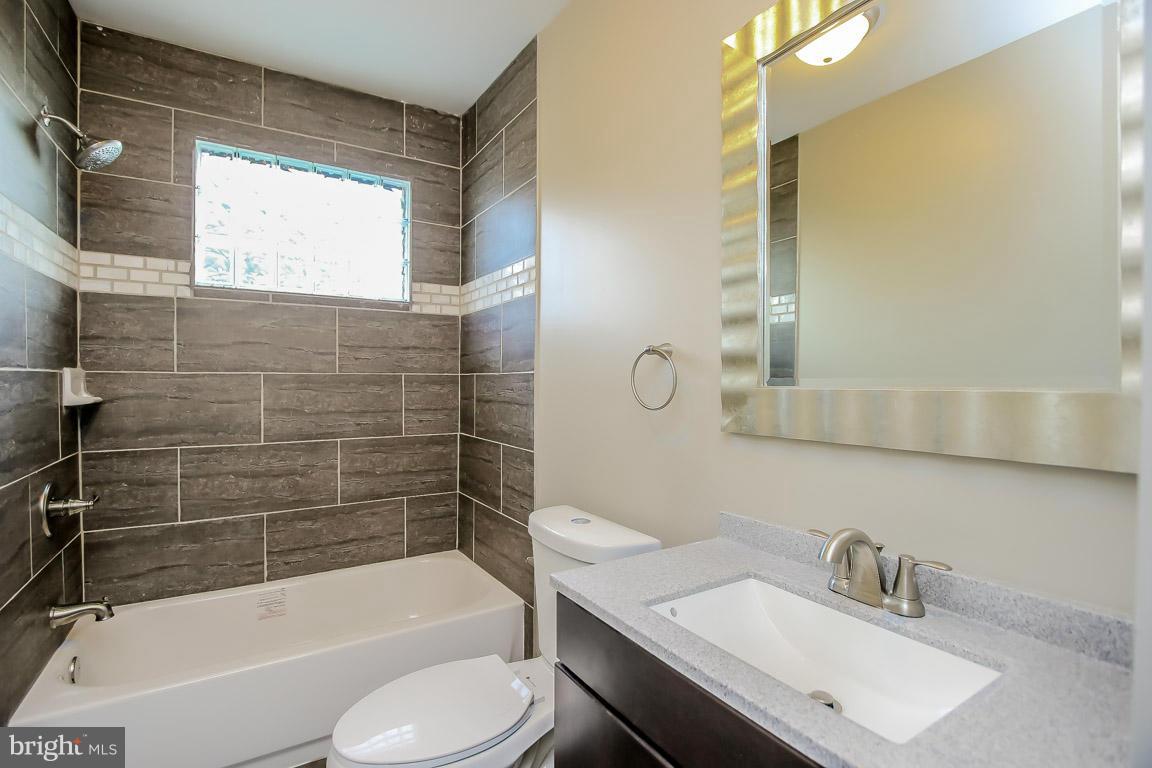 3603 Copley Road Baltimore, MD 21215 - Photo 16 of 30 Bath