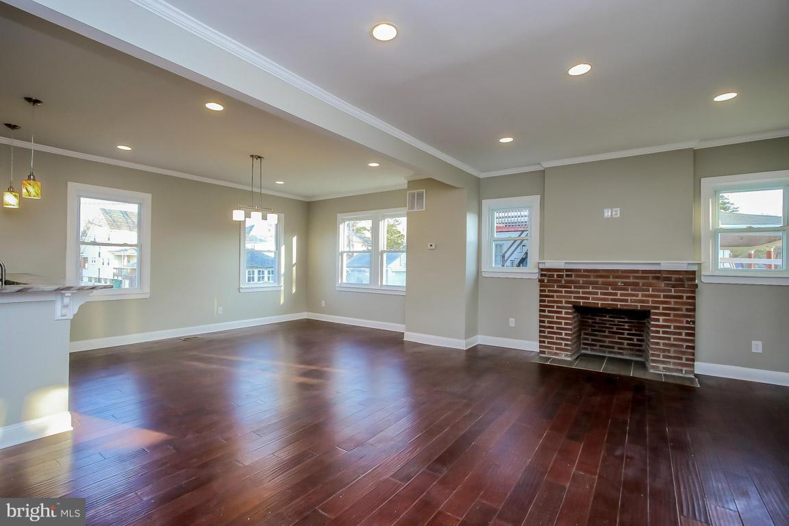 3603 Copley Road Baltimore, MD 21215 - Photo 4 of 30 Living Room