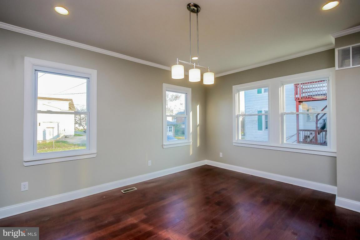3603 Copley Road Baltimore, MD 21215 - Photo 6 of 30 Dining Room