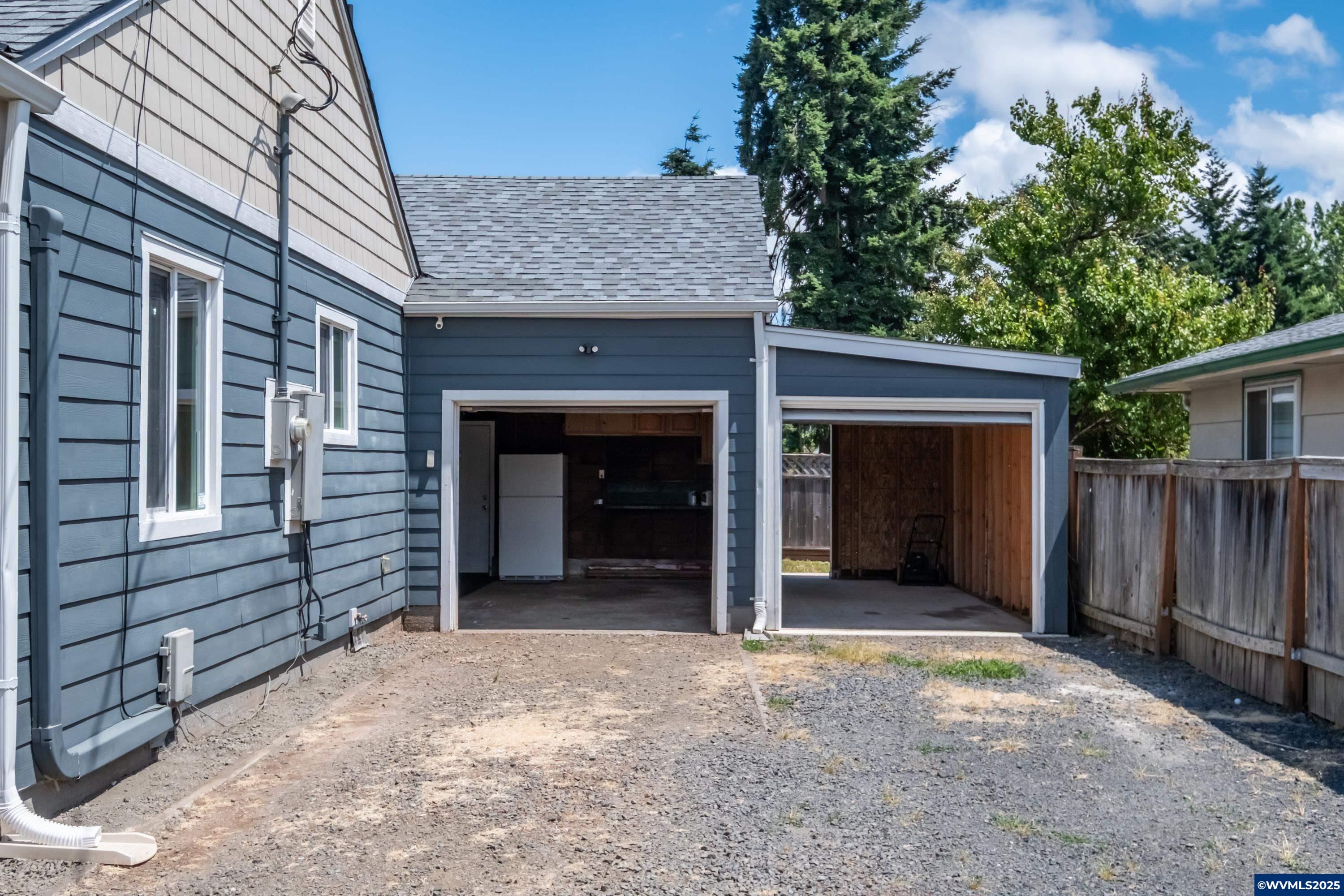 4724 Homer Road Northeast Salem, OR 97305 - Photo 8 of 48 Gallery Image 8
