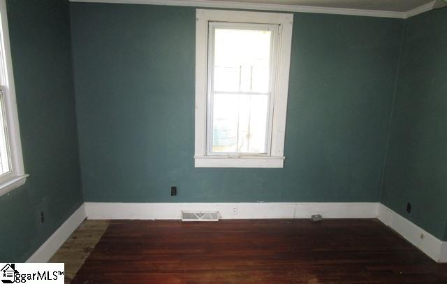 206 Whitney Street Slater, SC 29683 - Photo 3 of 9 Gallery Image 3