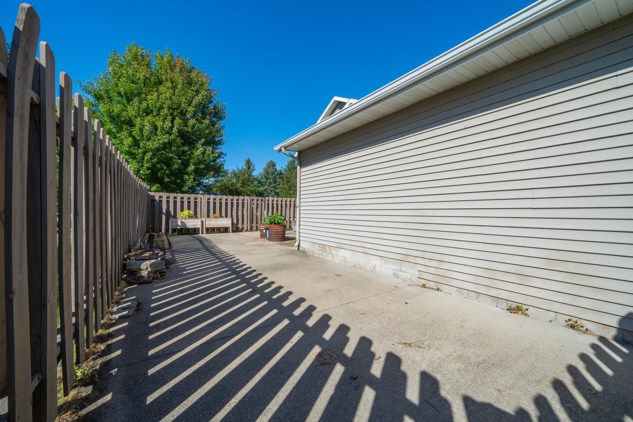 101 Glenn Road Northwest Alexandria, MN 56308 - Photo 3 of 38 Gallery Image 3