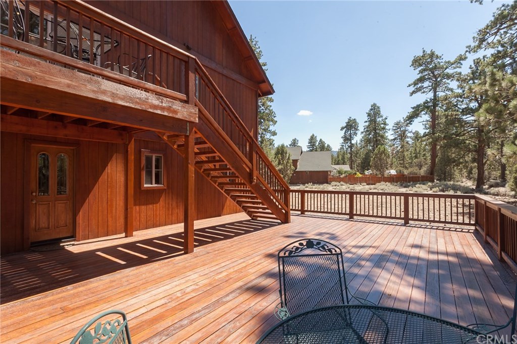 209 Rodeo Road Big Bear City, CA 92314 - Photo 34 of 39 a view of balcony with a potted plant