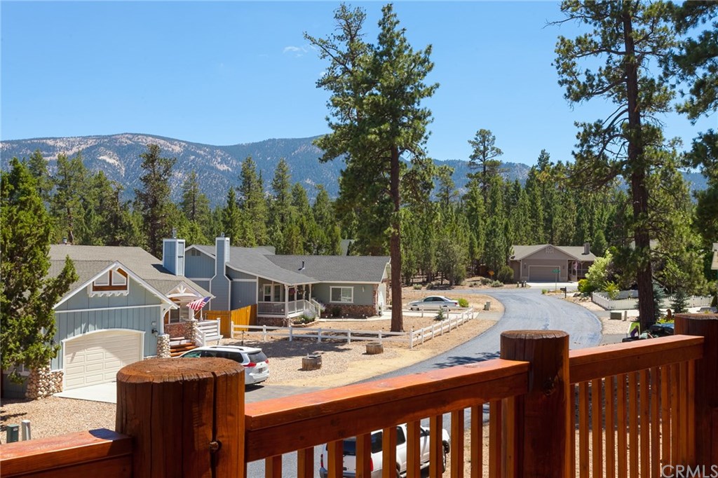 209 Rodeo Road Big Bear City, CA 92314 - Photo 8 of 39