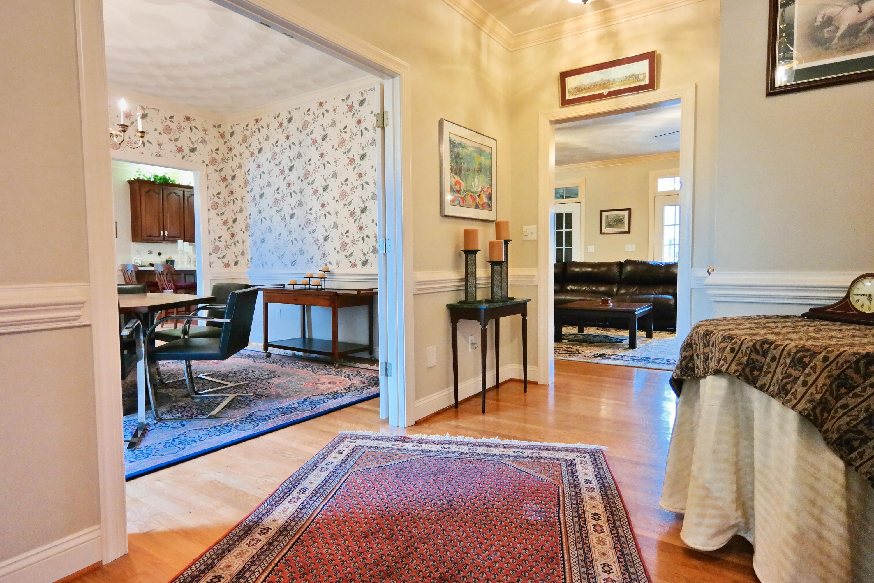 2335 Country Club Road Troutville, VA 24175 - Photo 12 of 47 Foyer