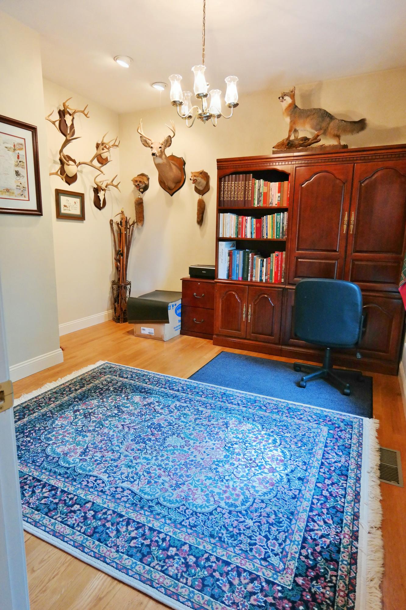 2335 Country Club Road Troutville, VA 24175 - Photo 14 of 47 Office/Living Room