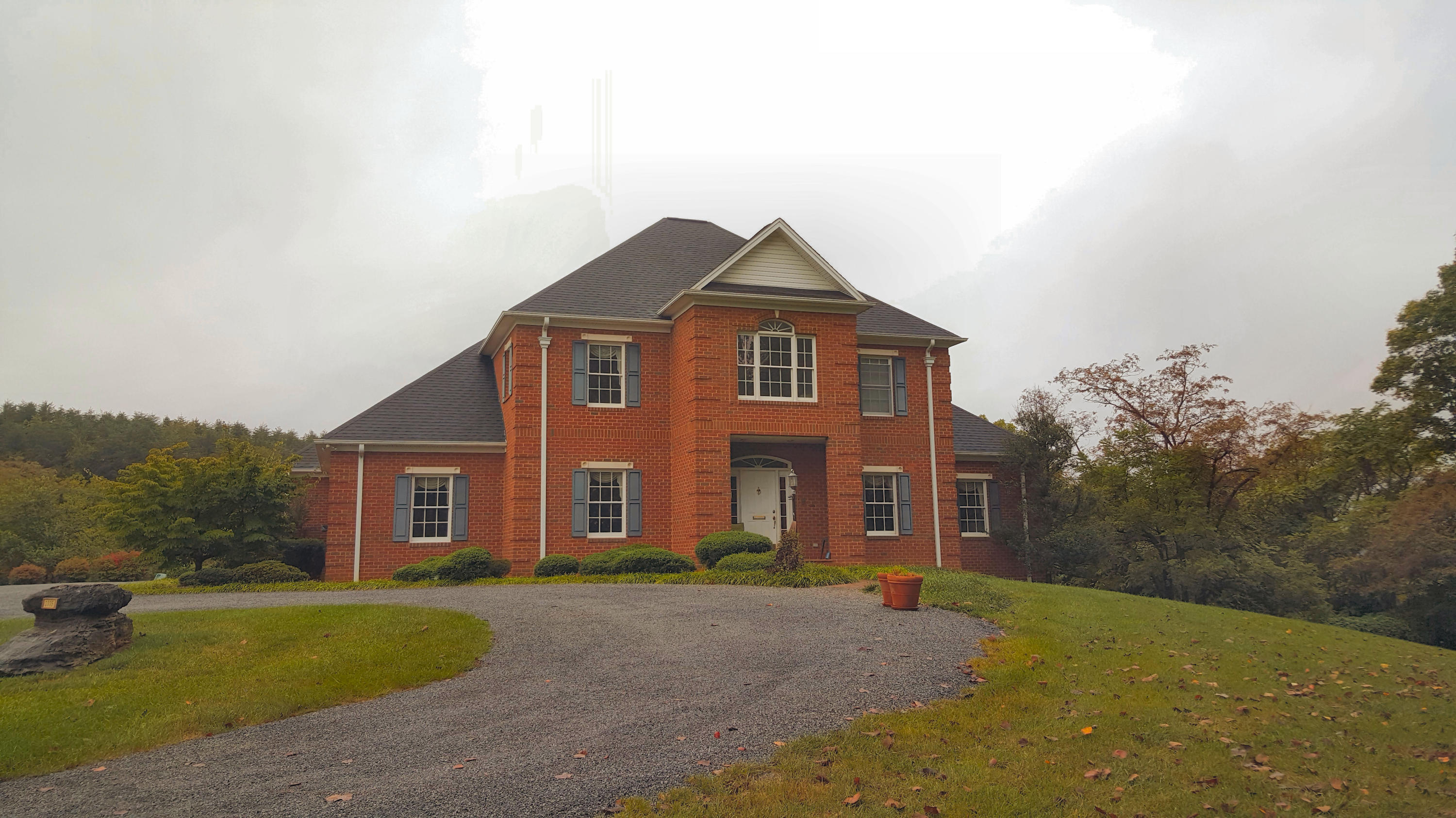 2335 Country Club Road Troutville, VA 24175 - Photo 3 of 47 20150928_154231
