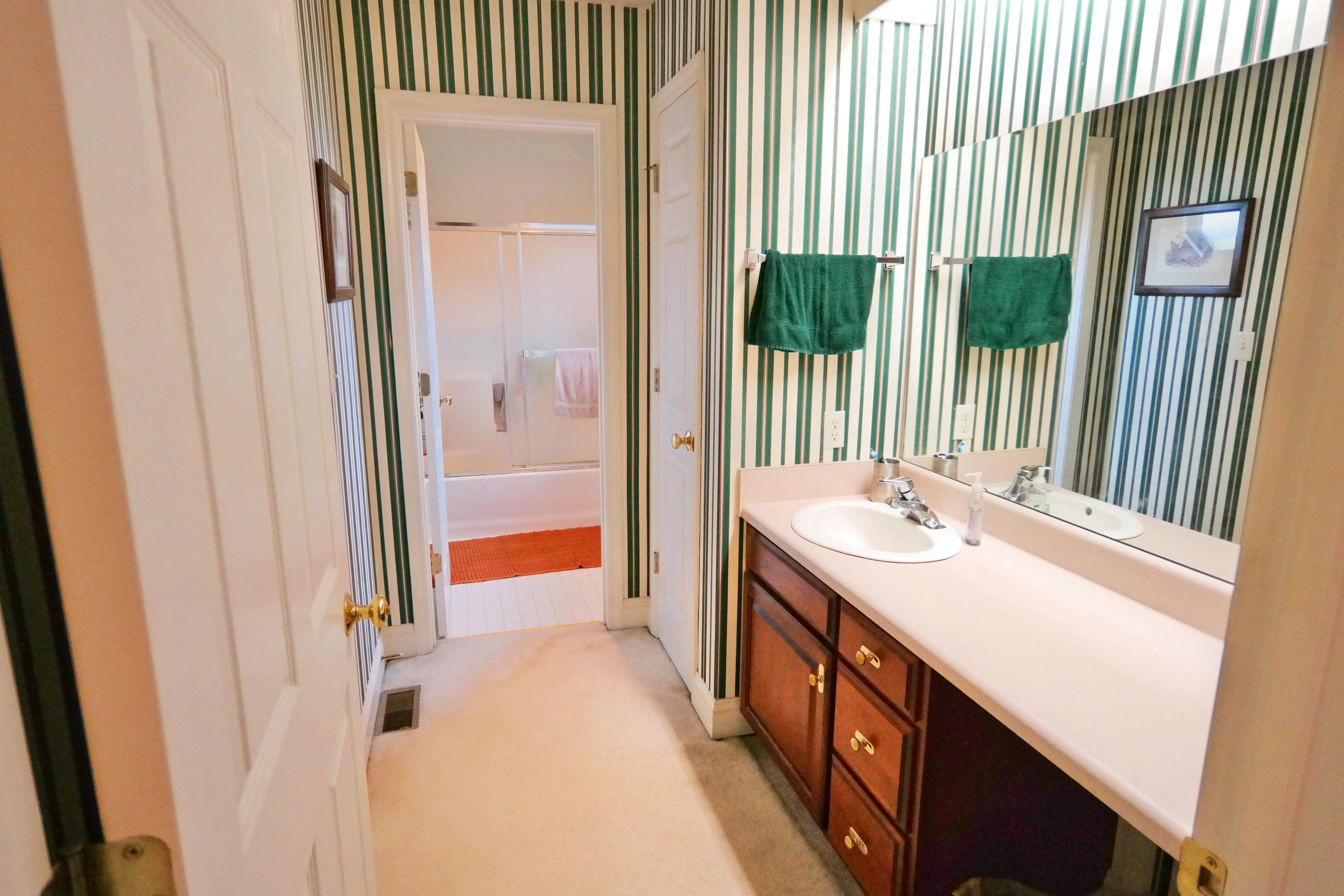 2335 Country Club Road Troutville, VA 24175 - Photo 41 of 47 Bathroom