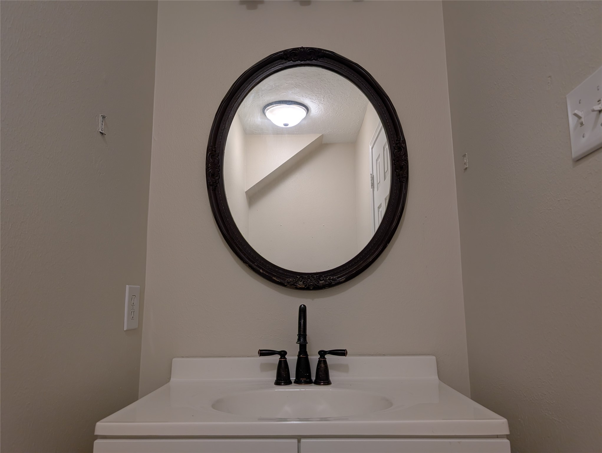 19623 Teller Boulevard Spring, TX 77388 - Photo 14 of 26 Downstairs Half Bathroom