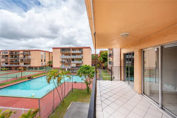 $217,000 | 1910 West 56th Street, Unit 3219, Hialeah, FL 33012