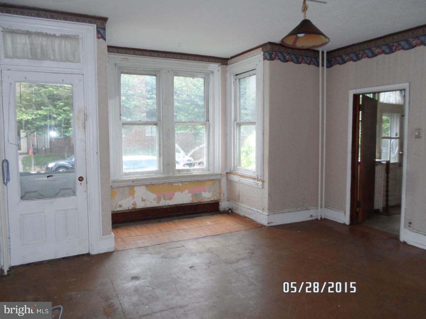 118 Old Soldiers Road Cheltenham, PA 19012 - Photo 4 of 12 Gallery Image 4