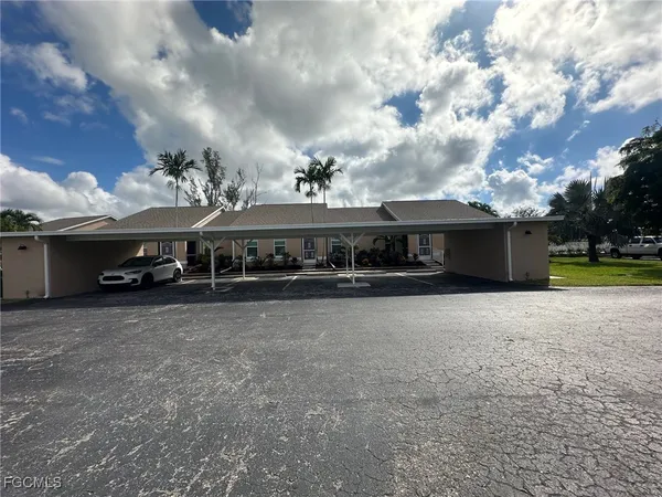$1,900 | 16821 Sanibel Sunset Court, Unit 203, Fort Myers, FL 33908