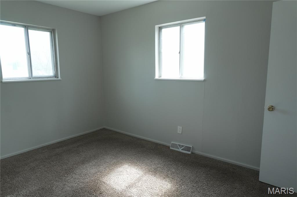 311 Green Street Cahokia, IL 62206 - Photo 13 of 18