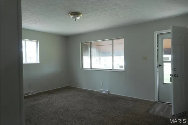 $60,000 | 311 Green Street, East St. Louis, IL 62206