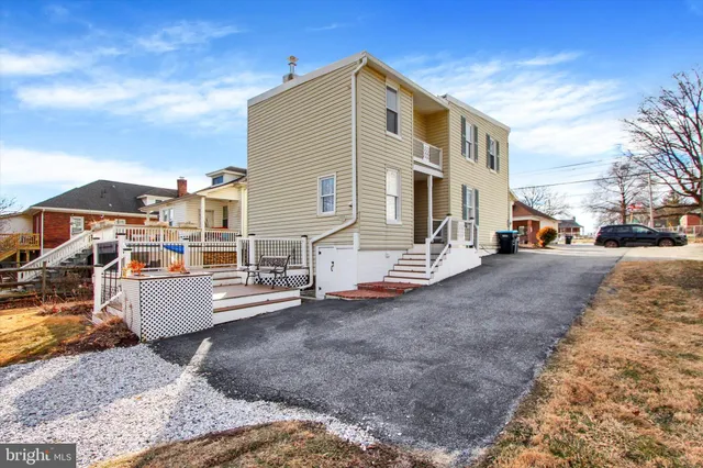 $269,900 | 31 South Main Street, Stewartstown, PA 17363