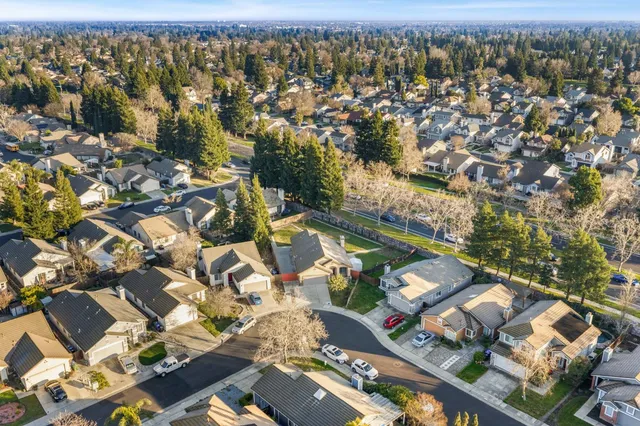 $529,888 | 9184 Laguna Center Circle, Elk Grove, CA 95758