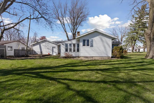 $235,000 | 313 West South Street, Pearl City, IL 61062