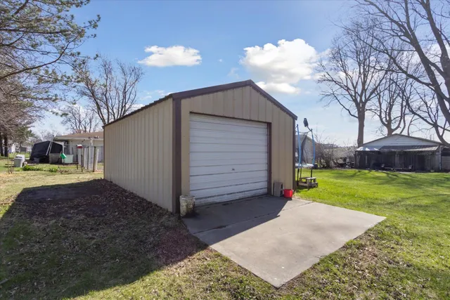 $235,000 | 313 West South Street, Pearl City, IL 61062