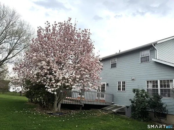 $4,500 | 81 Mark Drive, Glastonbury, CT 06033