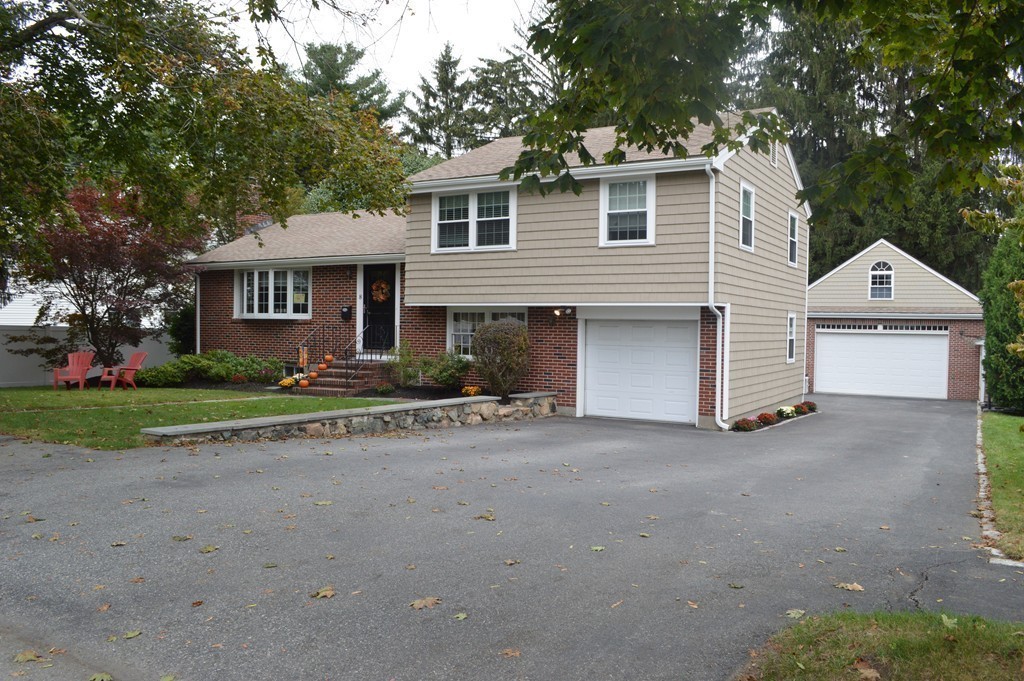 8 Wingate Road Waltham, MA 02451 - Photo 2 of 17