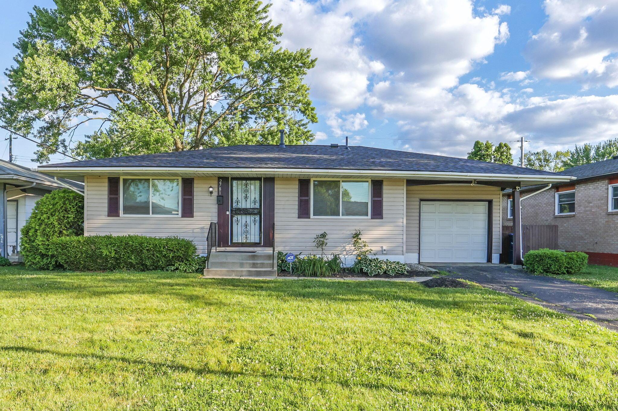 2781 Kenilworth Road Columbus, OH 43219 - Photo 1 of 35