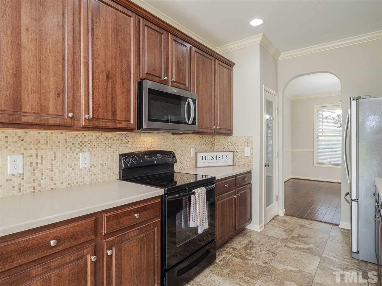 3808 Amandcroft Way Raleigh, NC 27616 - Photo 4 of 28 Gallery Image 4
