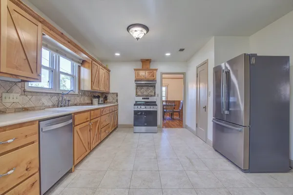 $7,495,000 | 18601 County Road 214, Brookesmith, TX 76827