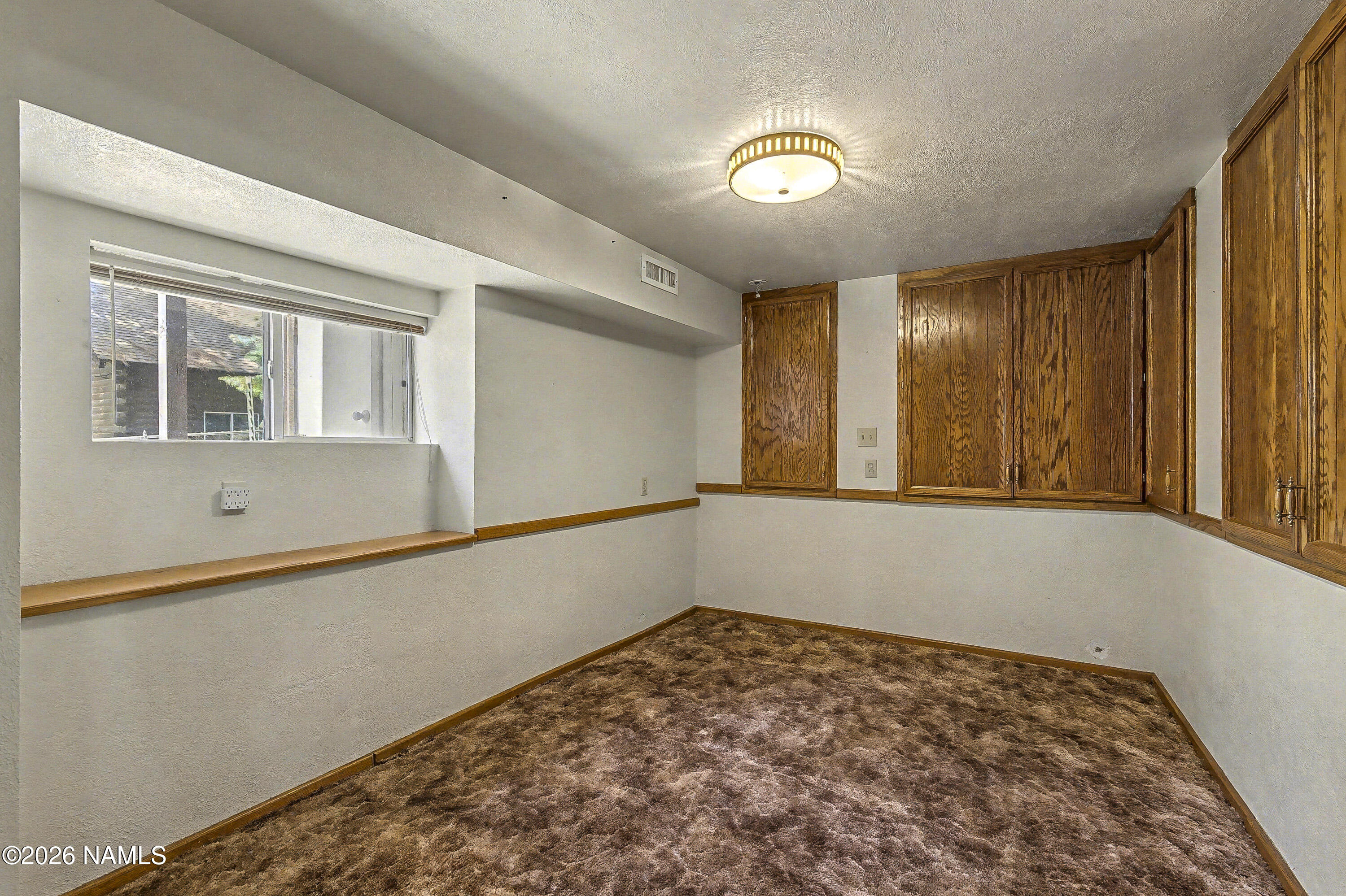 618 Comanche Street Flagstaff, AZ 86005 - Photo 25 of 34 Basement Bedroom