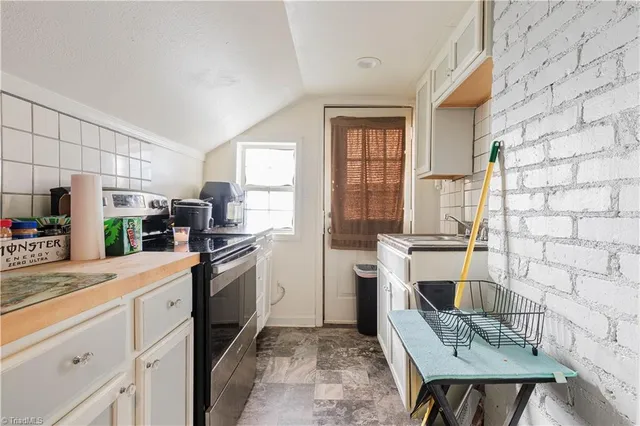 $234,900 | 2843 South Main Street, Winston-Salem, NC 27127