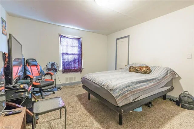 $234,900 | 2843 South Main Street, Winston-Salem, NC 27127