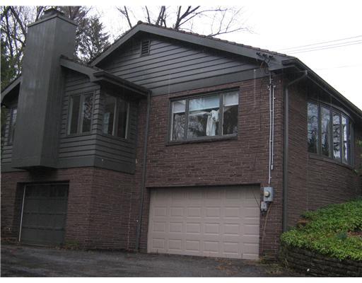 208 Orr Road Upper St. Clair, PA 15241 - Photo 3 of 16 Exterior Front.