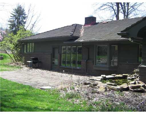 208 Orr Road Upper St. Clair, PA 15241 - Photo 5 of 16 Exterior Back.