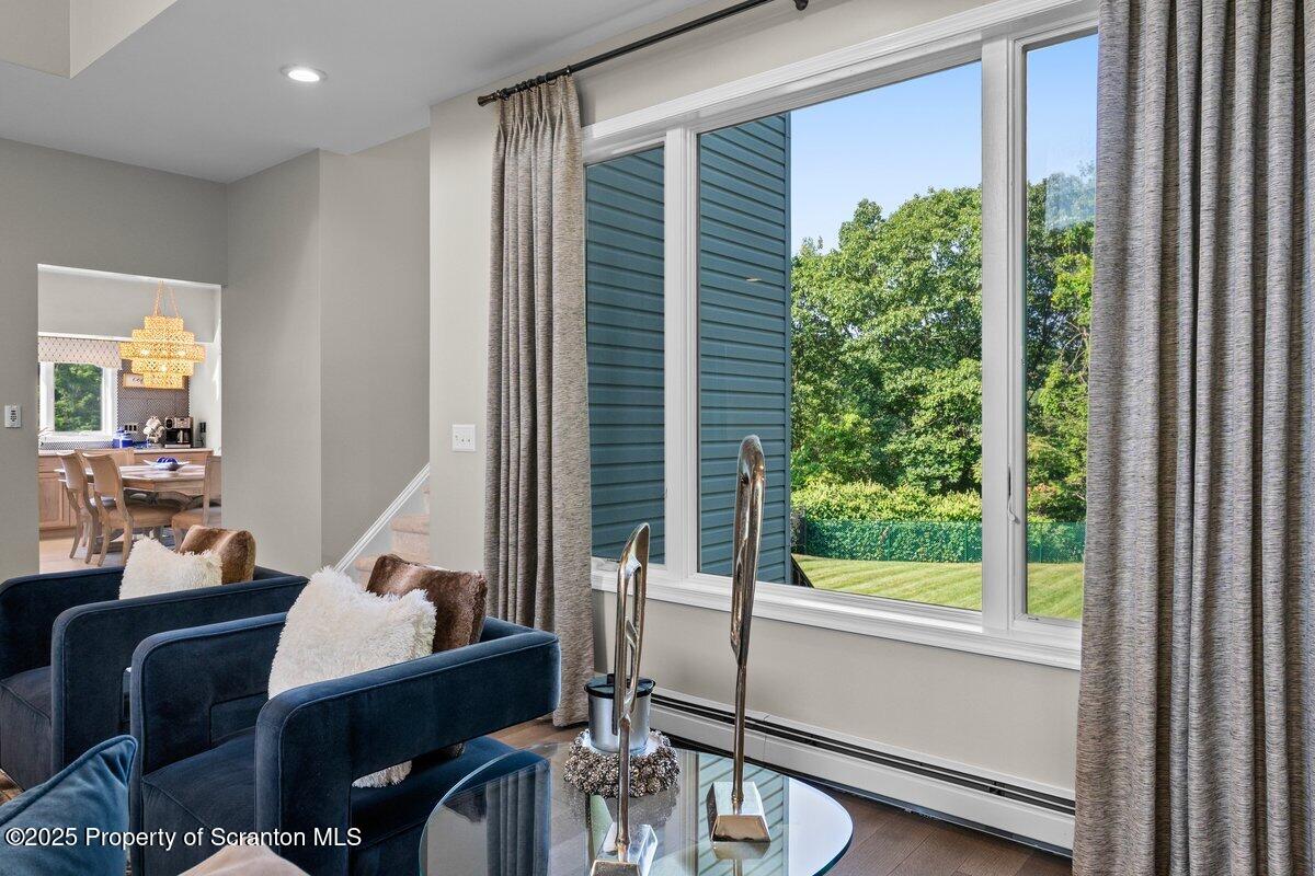 28 Ridgeview Drive Scranton, PA 18504 - Photo 20 of 55 a living room with furniture and a window