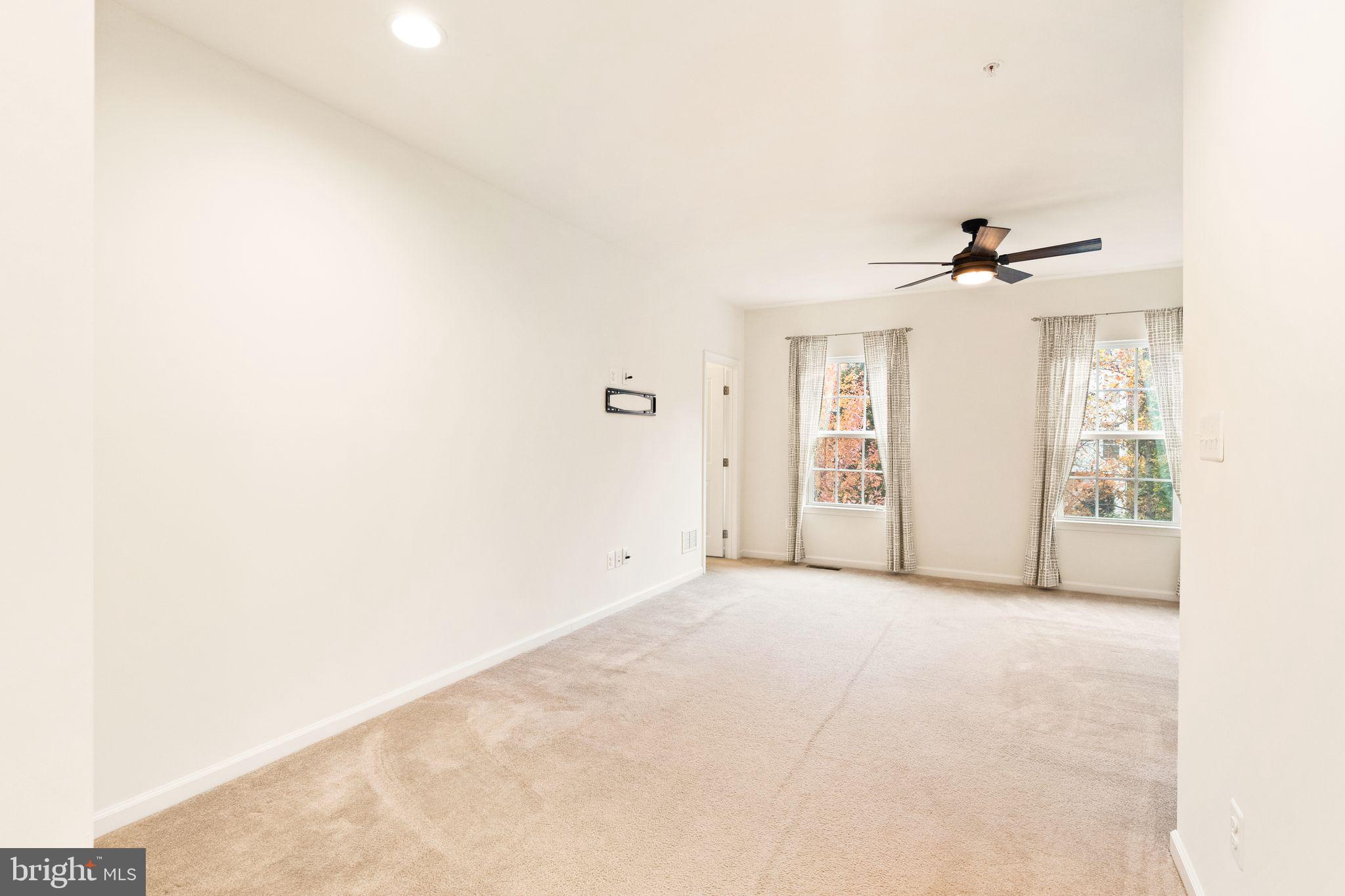 7542 Brunson Circle Gainesville, VA 20155 - Photo 22 of 33