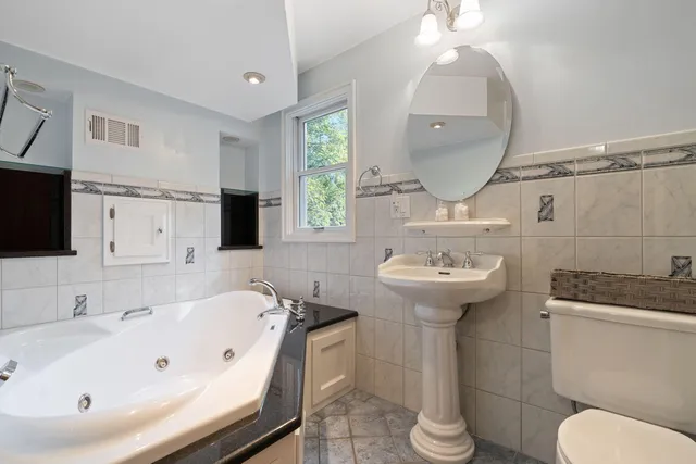 $309,999 | 4095 West Woodale Avenue, Brown Deer, WI 53209