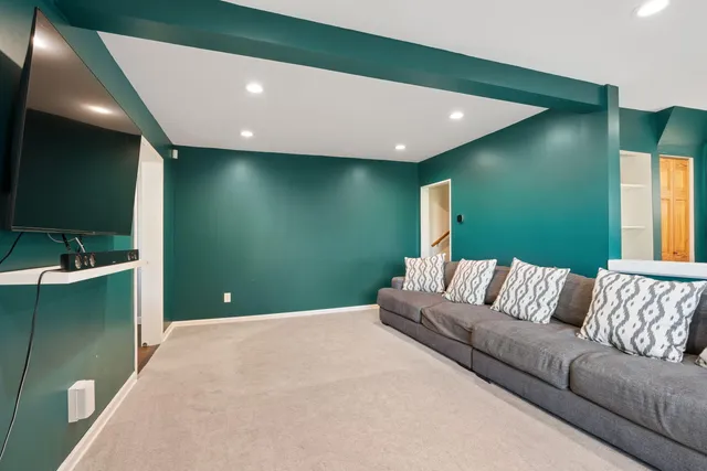 $309,999 | 4095 West Woodale Avenue, Brown Deer, WI 53209