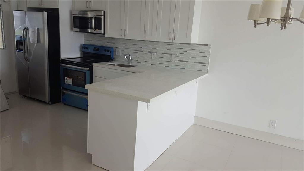 3150 North Course Lane, Unit 607 Pompano Beach, FL 33069 - Photo 1 of 16 Photo 1