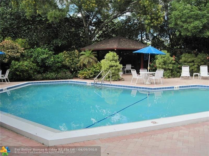 3150 North Course Lane, Unit 607 Pompano Beach, FL 33069 - Photo 9 of 16 Photo 9