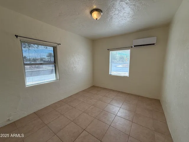 $370,000 | 204 West Kelso Street, Tucson, AZ 85705