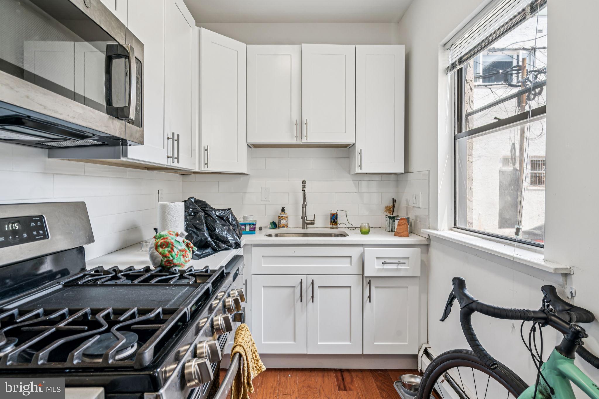 1917 Spring Garden Street, Unit 2 Philadelphia, PA 19130 - Photo 2 of 10