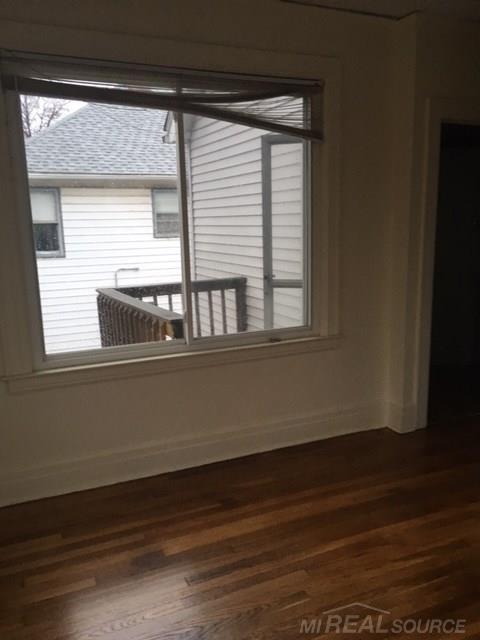 1050 Wayburn Street Grosse Pointe, MI 48230 - Photo 16 of 27