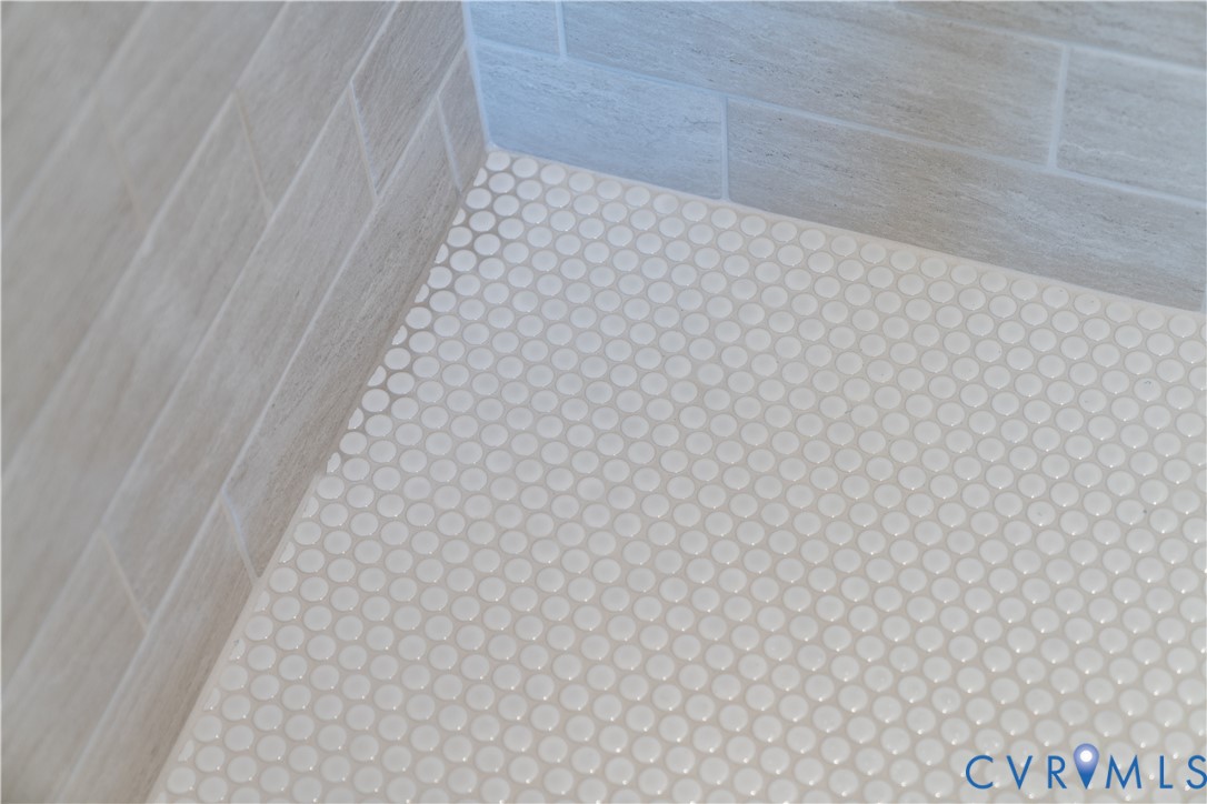 11219 Sparwood Road Chester, VA 23831 - Photo 19 of 28 a bathroom with a shower