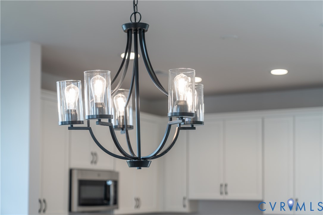 11219 Sparwood Road Chester, VA 23831 - Photo 21 of 28 a view of a livingroom with furniture