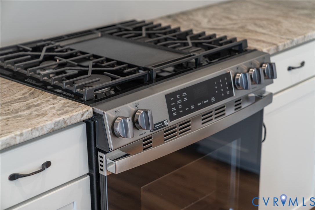 11219 Sparwood Road Chester, VA 23831 - Photo 23 of 28 a close up of a stove