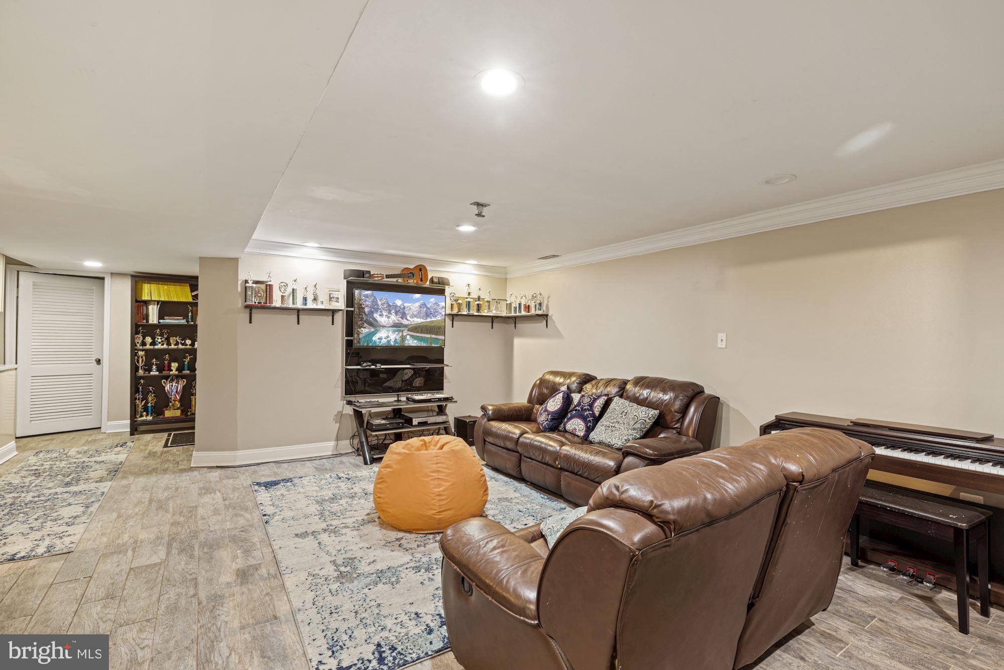 2514 Hughes Road Adelphi, MD 20783 - Photo 13 of 21